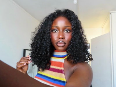 I am a professional female aged 24. Moving fr... Main Photo