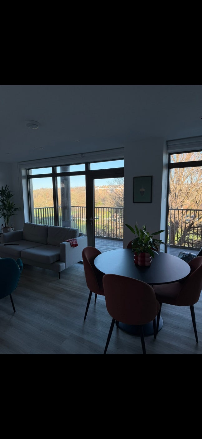 Flatshare / Large en-suite / New Built Main Photo