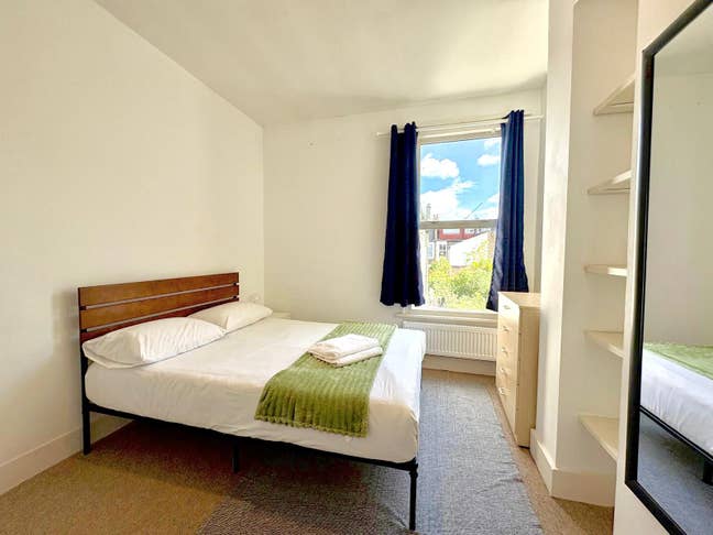 🌸 Room in Imperial Wharf ! No Living Room! Main Photo