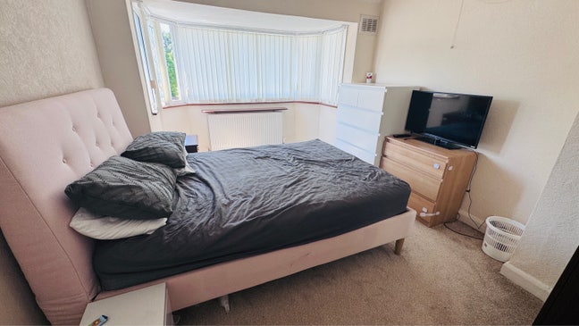 Double Room to let  Main Photo
