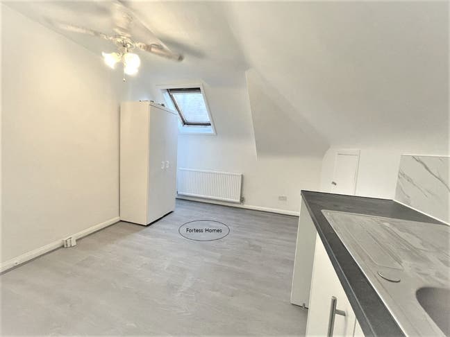 Stunning strudio flat in Muswell Hill Main Photo