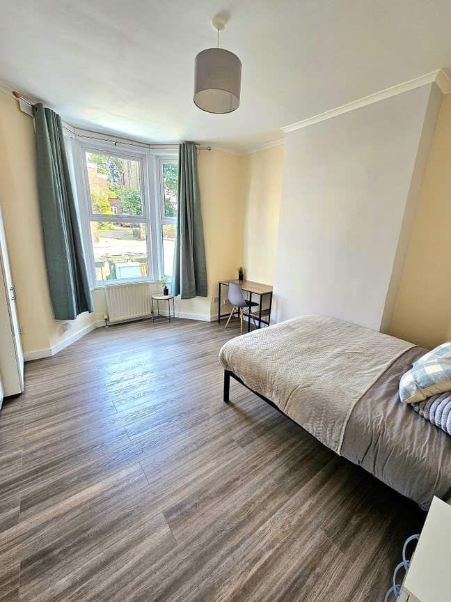 North Greenwich*O2*New Property  Main Photo