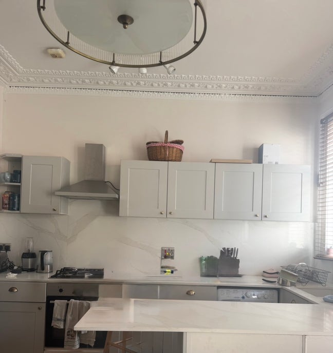 Beautiful private apartment 5 minutes from tube Main Photo