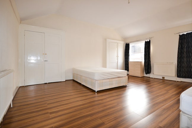 Cozy & Amazing Room Available! ✨🏡 Main Photo