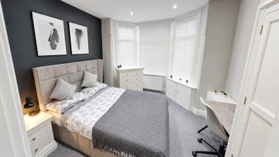 🏡Modern Ensuite Room in Eccles | Bills 🏡 Main Photo