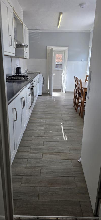 Rooms To Let Main Photo