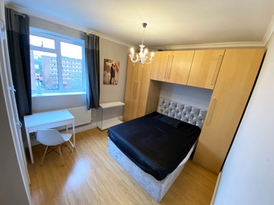 🌕  Room + Balcony in 3 Bed  - from 1St October Main Photo
