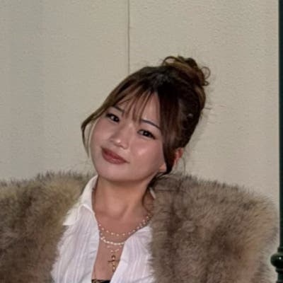     Friendly Japanese female looking for a clean r Main Photo