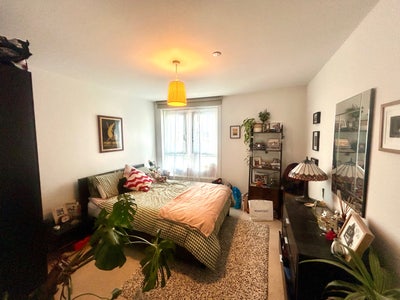 Double room in 2 bed flat for rent Main Photo
