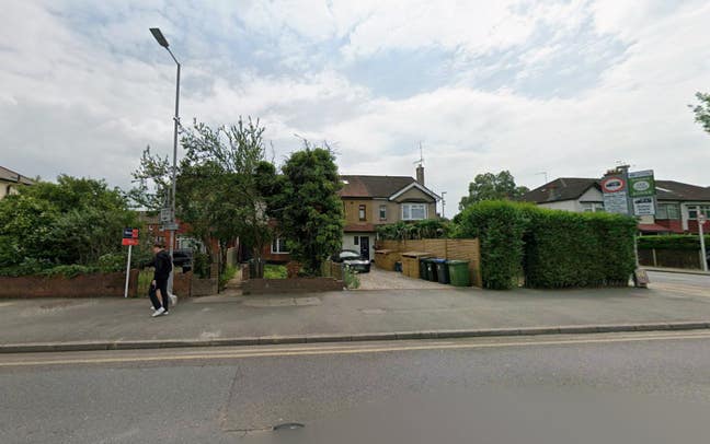 DSS-Studio Flat Available in Surbiton Kingston KT6 Main Photo