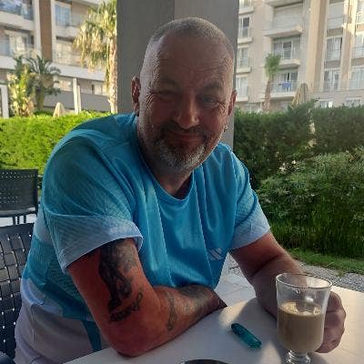 56 year old Male seeks a single or double room Main Photo