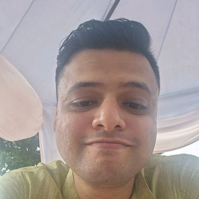Looking for a place to stay with my partner Main Photo