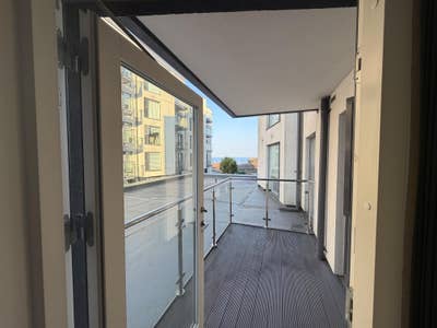 Lovely double en-suite room available by the beach Main Photo