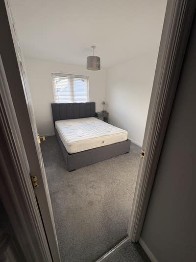 Double room available to rent  Main Photo