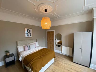 🏡 Lovely Double Room by Clapham High St🏡 Main Photo