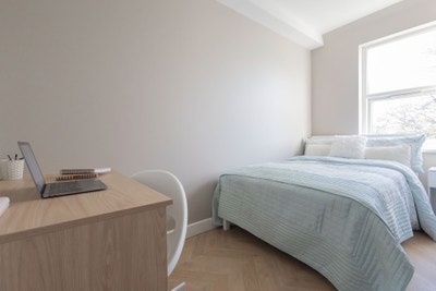 Brand New En-Suite Room - 2 min walk to station! Main Photo