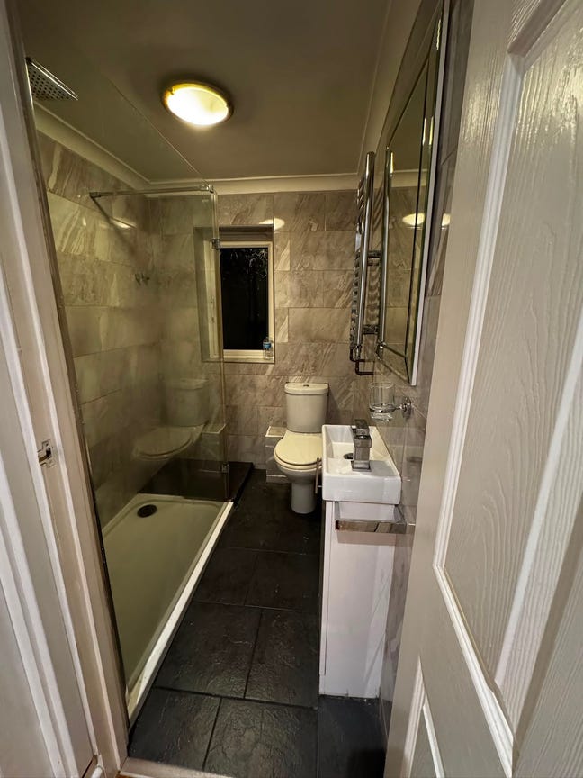 Room to Let in Birmingham Good Location  Main Photo