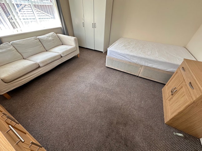 Town Centre Double Room Main Photo