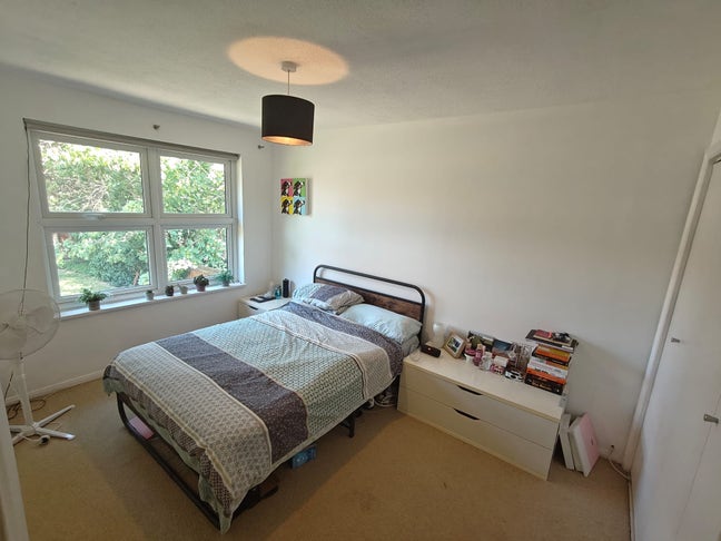 Large double room & home office room in SE3 Main Photo
