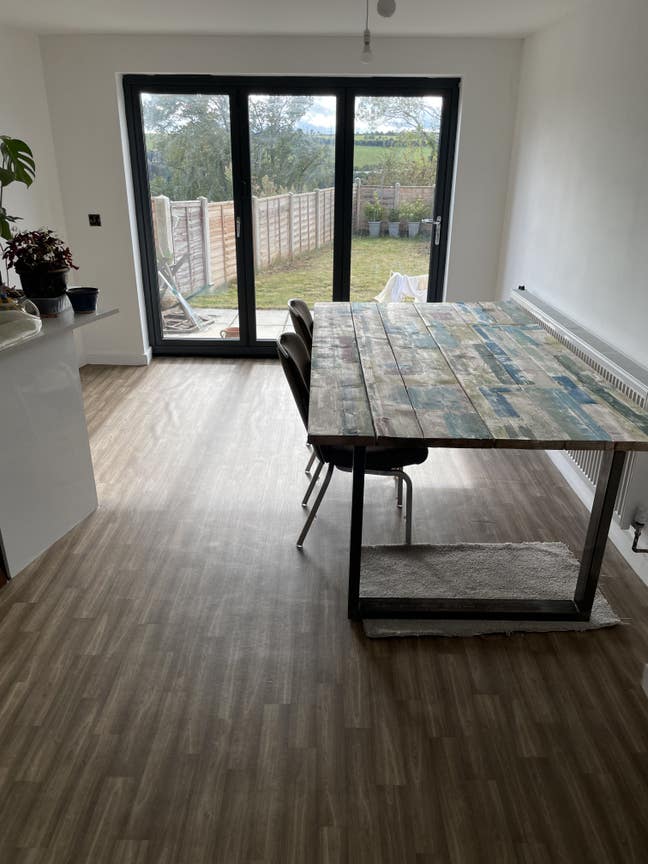 2 single rooms Main Photo