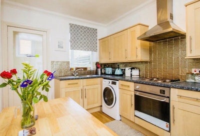 2/3 bed garden flat  Main Photo