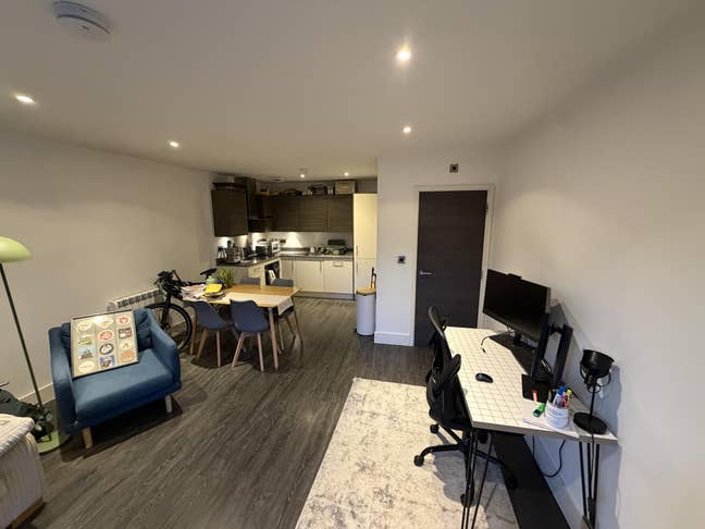 En-suite room in JQ flat Main Photo
