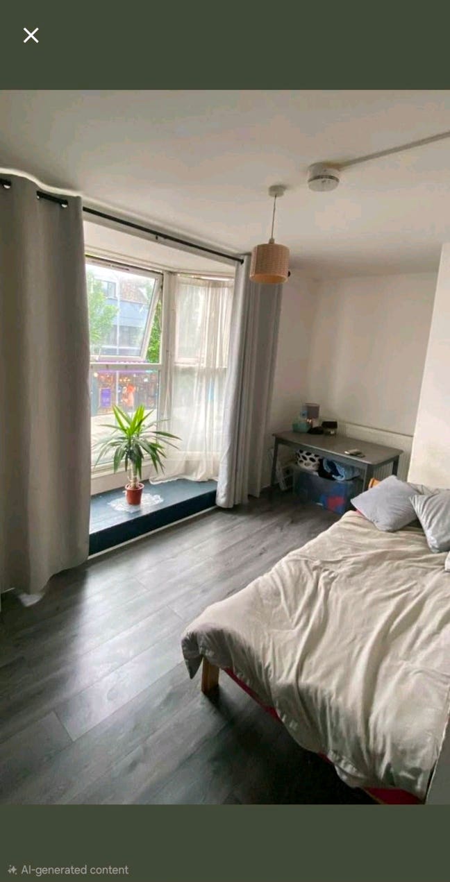 Large Room near Brighton Station Main Photo