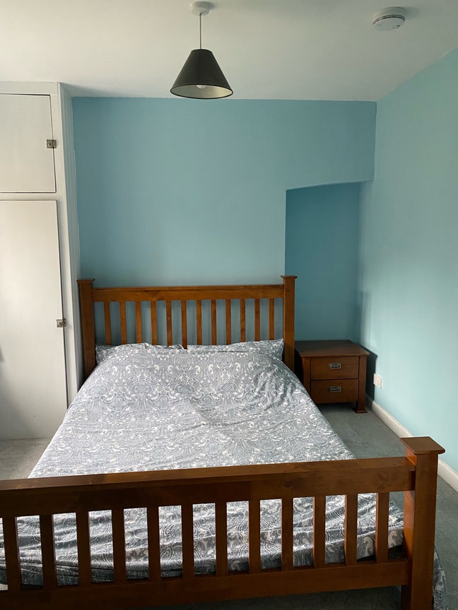Double room in quiet area Main Photo