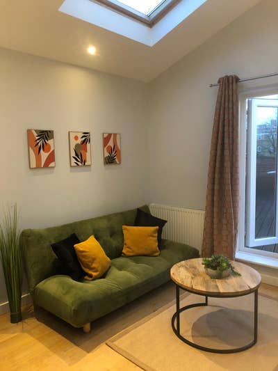 Studio Size En-suite  all bills included - W12  Main Photo