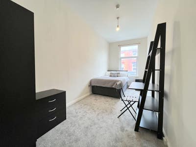 🏠🫶Lovely Double Room Available Main Photo