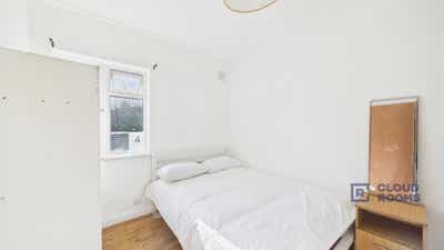 North West London – HA9 🏠 Wembley Park Zone 4 Main Photo