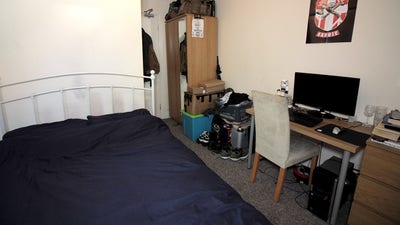 Large ensuite room in BS3 Main Photo