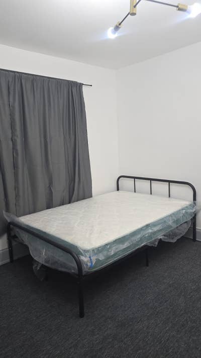 Studio ensuite Main Photo