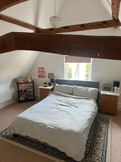 Large en suite Main Photo
