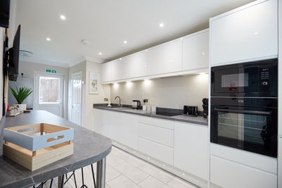 Barnesdale Hmo - 5 Bed Hmo Available Now   Main Photo