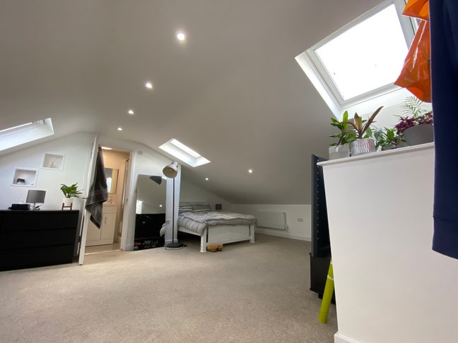 SHORT LET! 2 Double Bedrooms in Southfield Main Photo