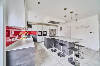 ✨✨ BRAND NEW Luxury House Share ✨✨ Main Photo