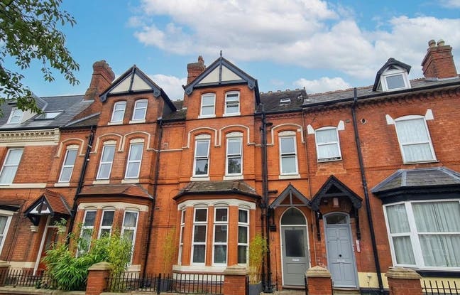 Large Double Room with En-suite in Birmingham Main Photo