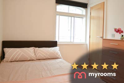 🌟 2 Large Rooms in London Bridge  Main Photo