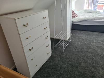 A big space to let , very clean and welcoming  Main Photo