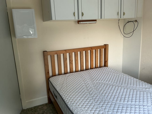 Looking for the right lodger  Main Photo
