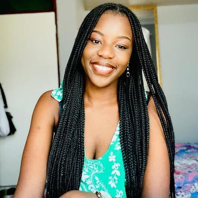 Hi! I’m a 27-year-old female postgraduate s... Main Photo