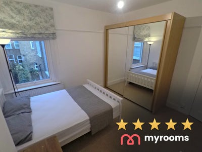 🌿 Large Room with Roof Terrace  Main Photo