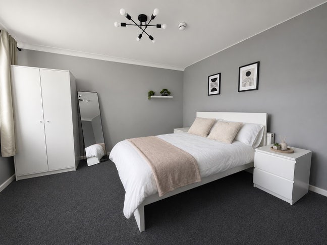 🏡 Newly Refurbished House Share - Hemel 🏡 Main Photo