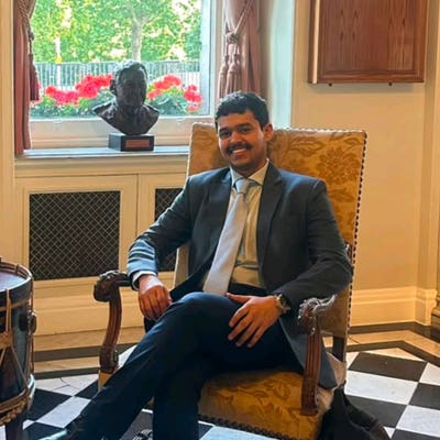 Recent postgraduate looking for a flat share  Main Photo