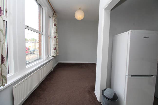 ✨ Modern 1 Bed First Floor Flat in Tulse Hill ✨  Main Photo