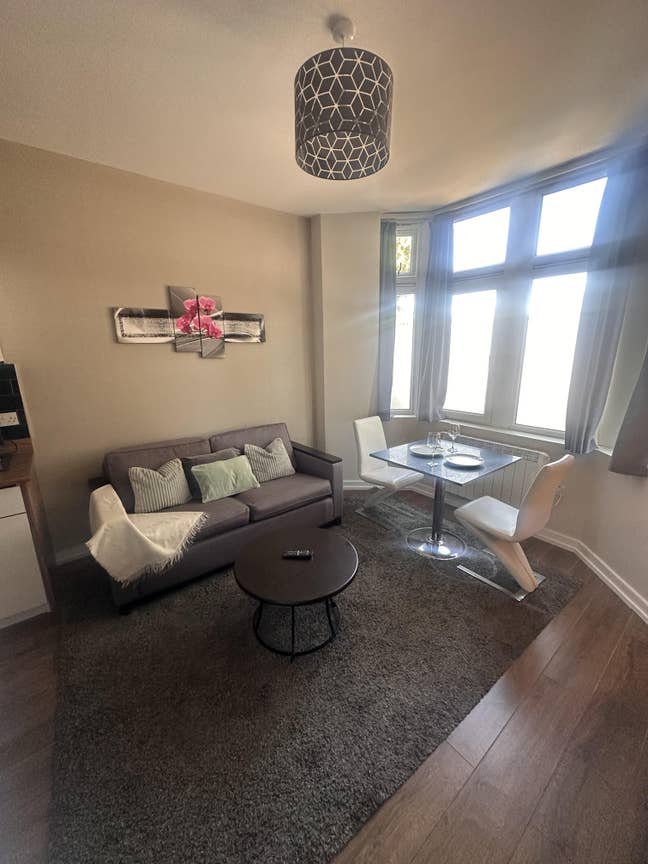 One Bedroom Apartment In The City Centre  Main Photo