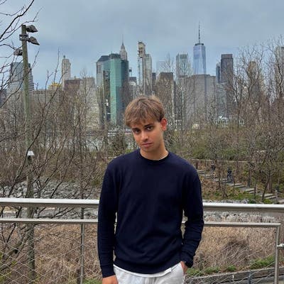 26 year old Male seeks a single or double room Main Photo