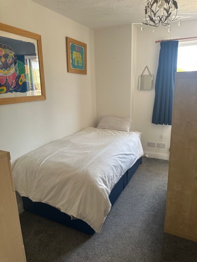 Cozy Single room in spacious house  Main Photo