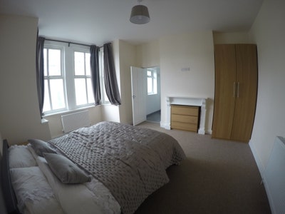 Double Ensuite Room West Bridgford Bills included Main Photo